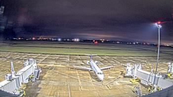 Weather camera view of Lake Charles Rgnl Arpt terminal bldg.