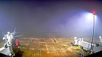 Weather camera view of Lake Charles Rgnl Arpt terminal bldg.