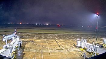 Weather camera view of Lake Charles Rgnl Arpt terminal bldg.