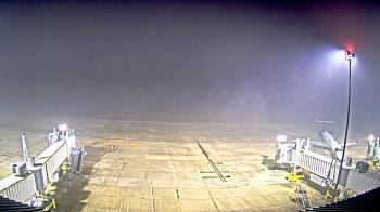 Weather camera view of Lake Charles Rgnl Arpt terminal bldg.