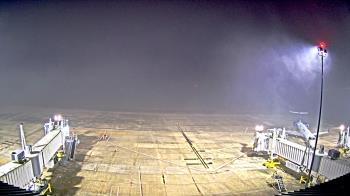 Weather camera view of Lake Charles Rgnl Arpt terminal bldg.
