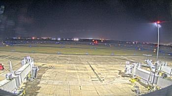 Weather camera view of Lake Charles Rgnl Arpt terminal bldg.