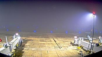 Weather camera view of Lake Charles Rgnl Arpt terminal bldg.