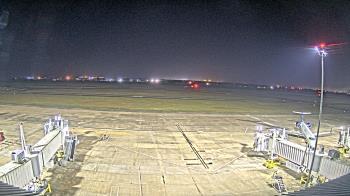 Weather camera view of Lake Charles Rgnl Arpt terminal bldg.