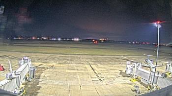 Weather camera view of Lake Charles Rgnl Arpt terminal bldg.