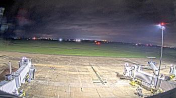 Weather camera view of Lake Charles Rgnl Arpt terminal bldg.