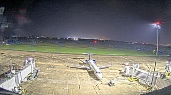Weather camera view of Lake Charles Rgnl Arpt terminal bldg.
