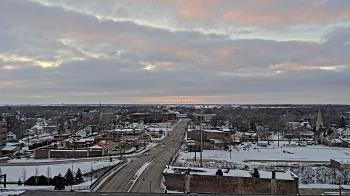Weather camera view of Kankakee County Administration Building.