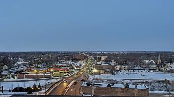Weather camera view of Kankakee County Administration Building.