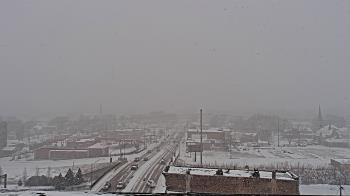Weather camera view of Kankakee County Administration Building.