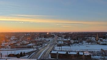 Weather camera view of Kankakee County Administration Building.