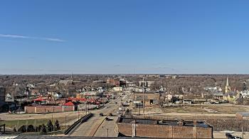 Weather camera view of Kankakee County Administration Building.