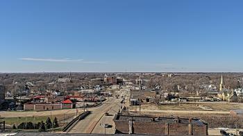 Weather camera view of Kankakee County Administration Building.