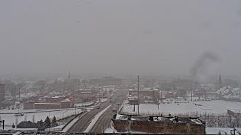 Weather camera view of Kankakee County Administration Building.