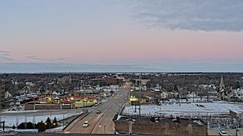 Weather camera view of Kankakee County Administration Building.