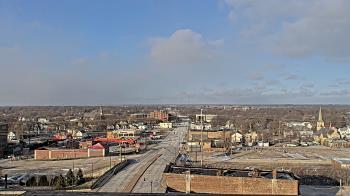 Weather camera view of Kankakee County Administration Building.