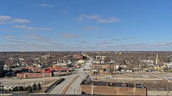 Weather camera view of Kankakee County Administration Building.