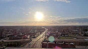 Weather camera view of Kankakee County Administration Building.