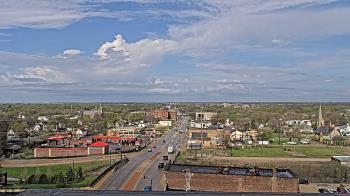 Weather camera view of Kankakee County Administration Building.