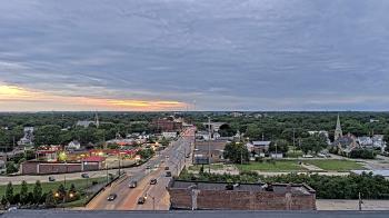 Weather camera view of Kankakee County Administration Building.
