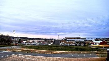 Weather camera view of Pequea Valley IS.