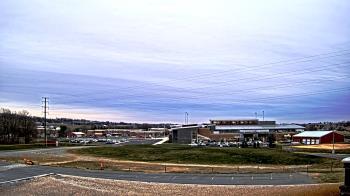 Weather camera view of Pequea Valley IS.