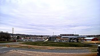 Weather camera view of Pequea Valley IS.