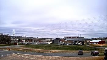 Weather camera view of Pequea Valley IS.