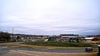 Weather camera view of Pequea Valley IS.