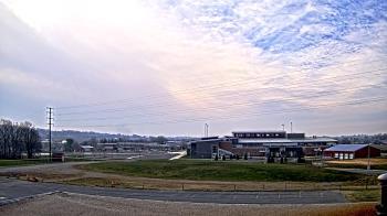 Weather camera view of Pequea Valley IS.