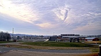 Weather camera view of Pequea Valley IS.