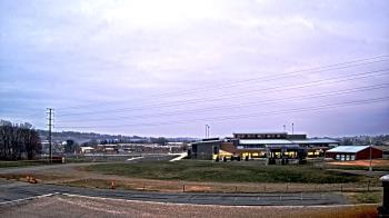 Weather camera view of Pequea Valley IS.