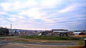 Weather camera view of Pequea Valley IS.