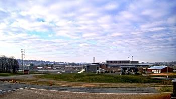 Weather camera view of Pequea Valley IS.