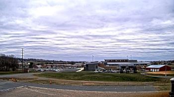 Weather camera view of Pequea Valley IS.