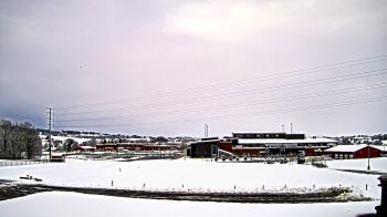 Weather camera view of Pequea Valley IS.