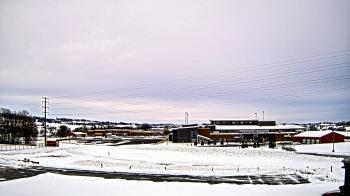 Weather camera view of Pequea Valley IS.