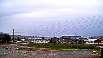 Weather camera view of Pequea Valley IS.