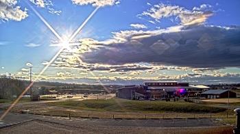 Weather camera view of Pequea Valley IS.