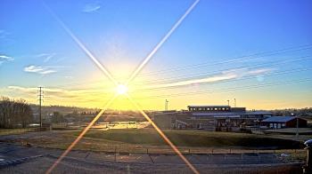 Weather camera view of Pequea Valley IS.