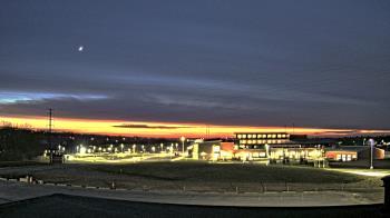 Weather camera view of Pequea Valley IS.