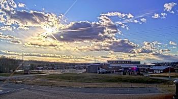Weather camera view of Pequea Valley IS.