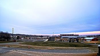 Weather camera view of Pequea Valley IS.