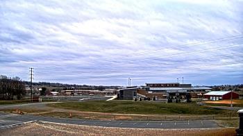 Weather camera view of Pequea Valley IS.