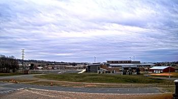 Weather camera view of Pequea Valley IS.