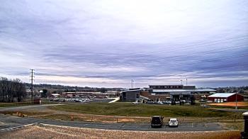 Weather camera view of Pequea Valley IS.