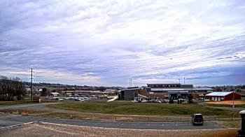 Weather camera view of Pequea Valley IS.