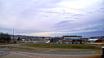 Weather camera view of Pequea Valley IS.