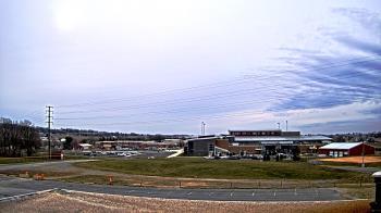 Weather camera view of Pequea Valley IS.