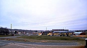 Weather camera view of Pequea Valley IS.